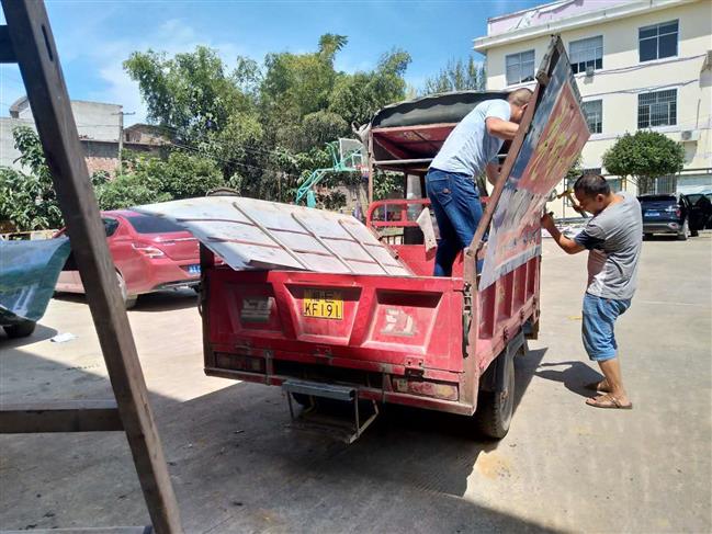 888；2018年9月20日交警、运管、安监交通安全检查_20180921082509