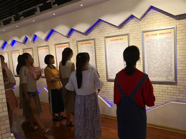 组织学生参观反邪教警示教育基地 组织学生参观反邪教警示教育基地